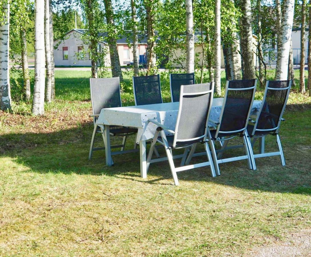Orsastuguthyrning-Kyrkbyn Vila Exterior foto